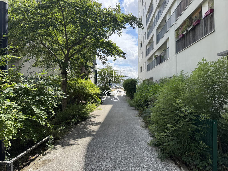 Appartement - 88 m² - 4 pièces