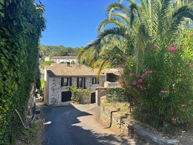 Maison - 87 m² - 5 pièces