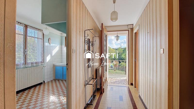 Maison - 165 m² - 8 pièces