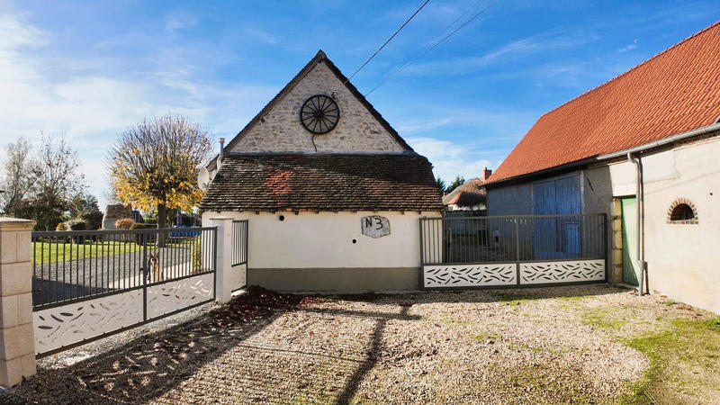 Maison traditionnelle - 122 m² - 6 pièces