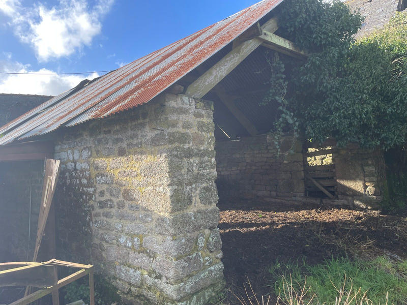 Maison ancienne - 150 m² - 3 pièces