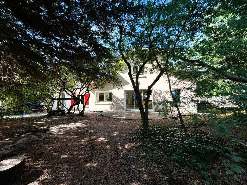 Maison - 145 m² - 8 pièces