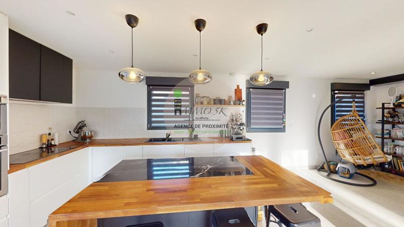 Villa - 148 m² - 7 pièces