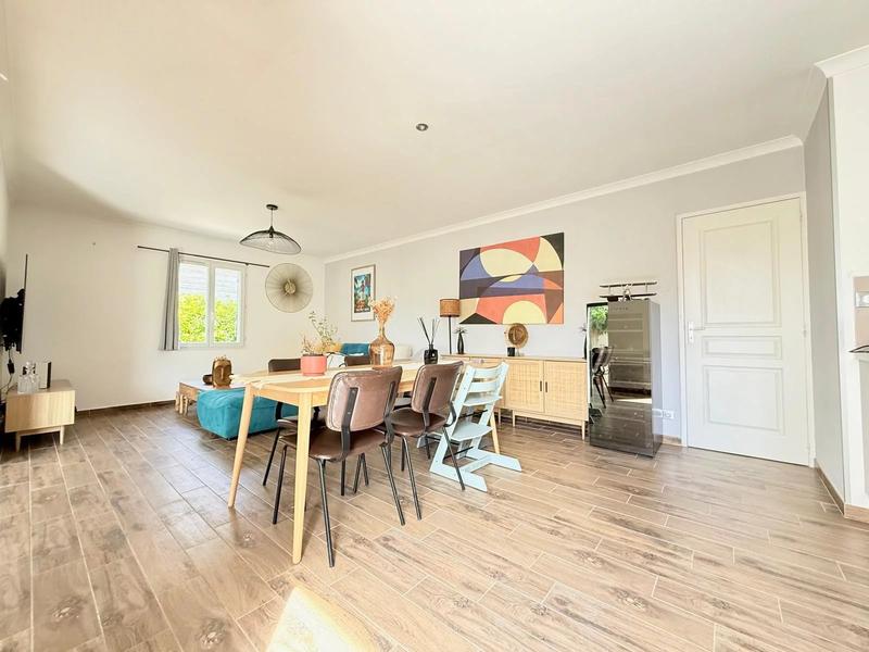 Villa - 167 m² - 7 pièces