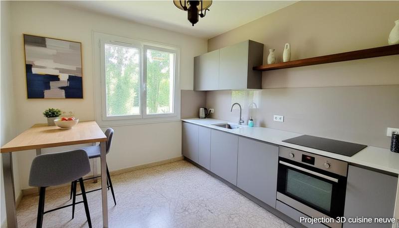 Demeure - 247 m² - 9 pièces