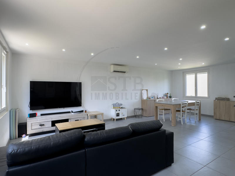 Maison - 80 m² - 3 pièces