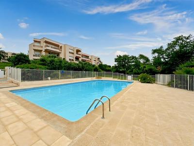 Studio - 24 m² - 1 pièce