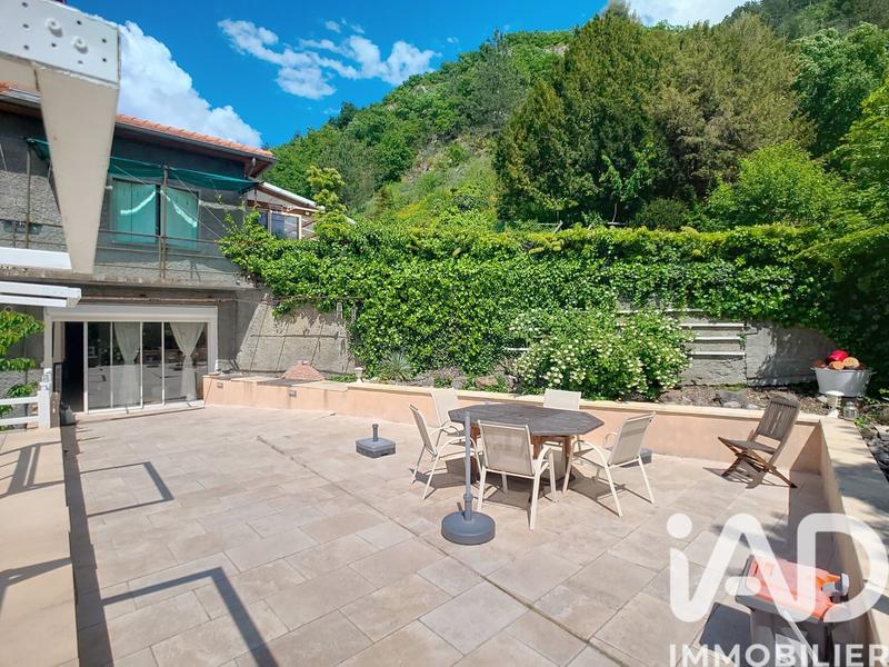 Appartement - 119 m² - 5 pièces