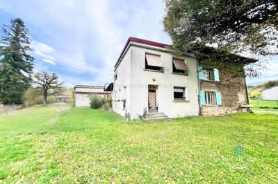 Maison en pierre - 242 m² - 9 pièces