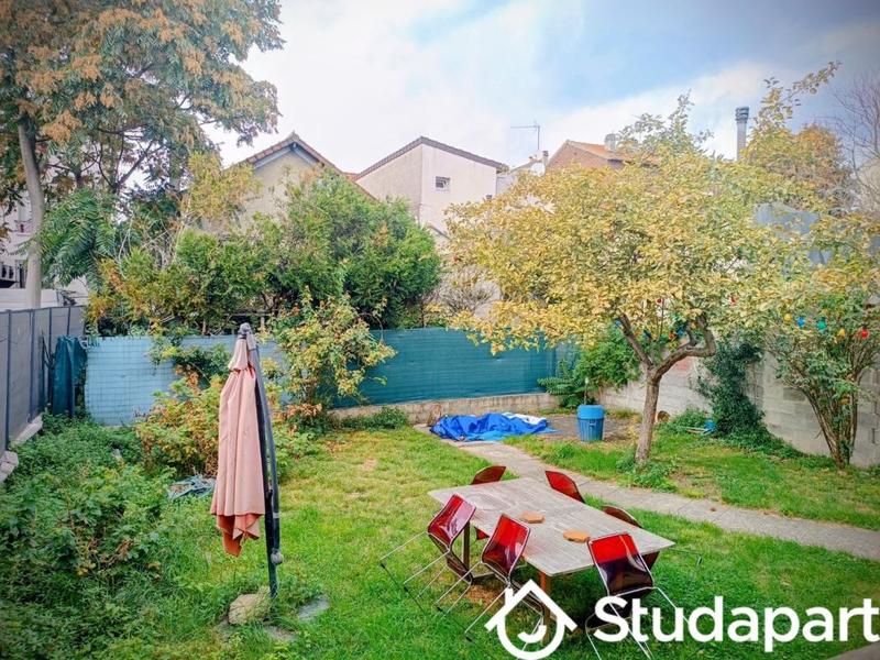 Chambre - 11 m² - 1 pièce