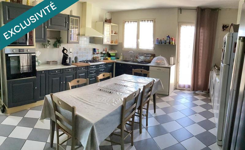 Maison - 200 m² - 9 pièces