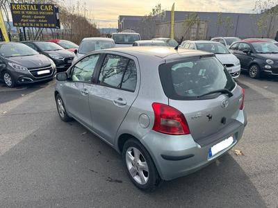 Toyota Yaris 1.3 Vvt-i Sol