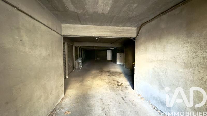 Parking - 17 m²