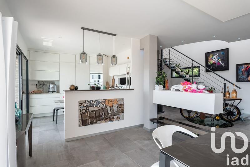 Maison de maîtres - 128 m² - 6 pièces