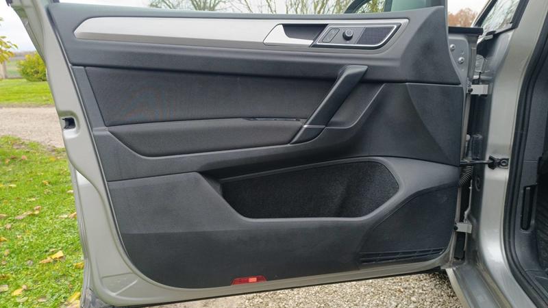 Volkswagen Golf 1.6 Tdi 110 Confortline - Entretien constructeur