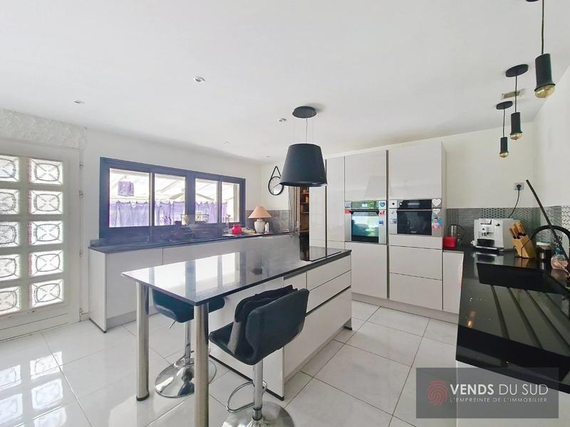 Villa - 148 m² - 6 pièces