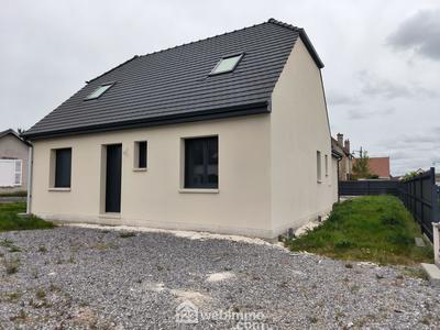 Maison - 90 m² - 4 pièces