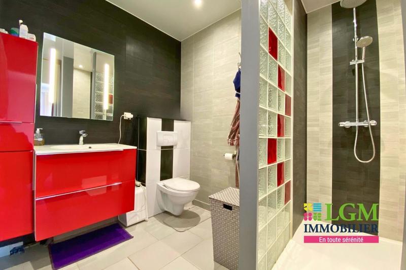 Maison - 170 m² - 5 pièces