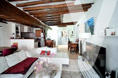 Appartement - 82 m² - 3 pièces