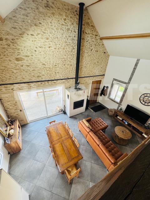 Maison - 145 m² - 4 pièces