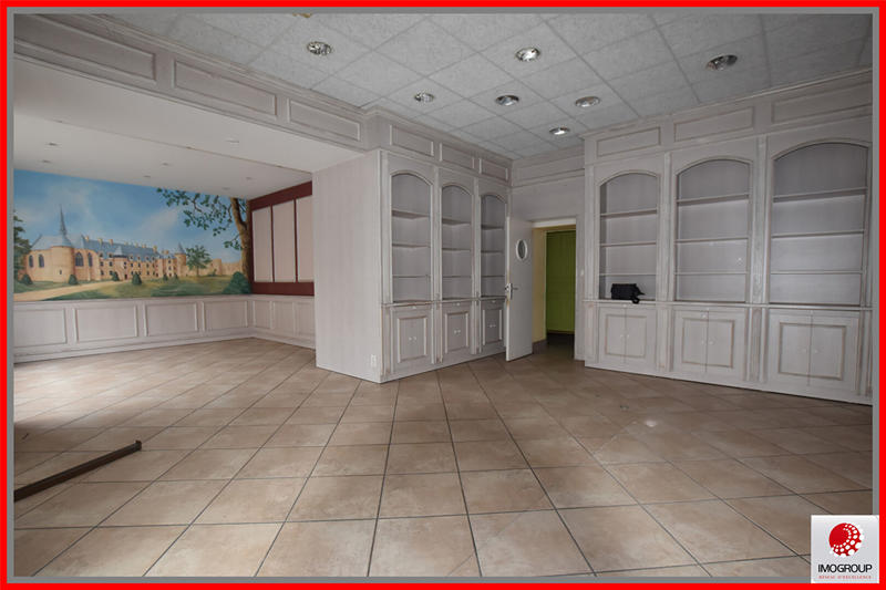 Maison - 283 m² - 8 pièces