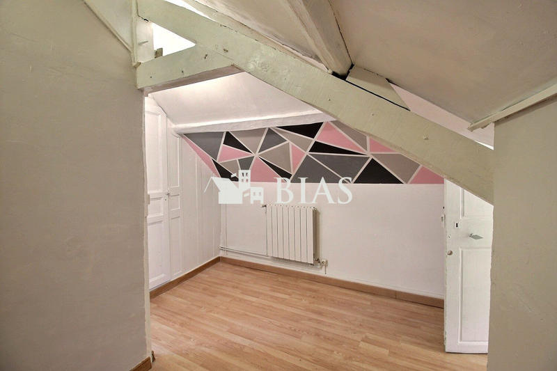 Maison ancienne - 84 m² - 3 pièces