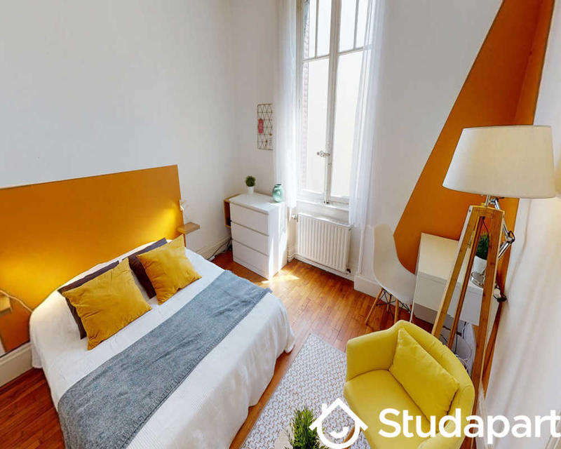 Chambre - 57 m² - 1 pièce