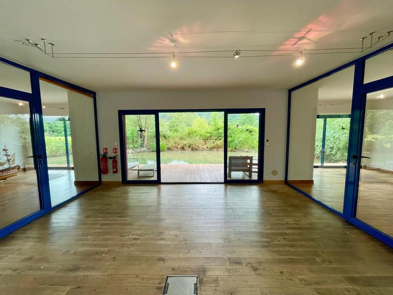 Maison - 172 m² - 5 pièces