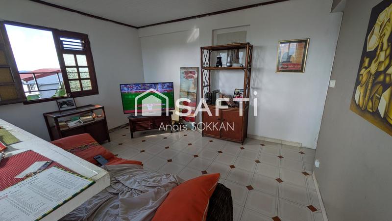 Maison - 315 m² - 11 pièces