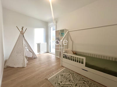 Appartement - 86 m² - 4 pièces