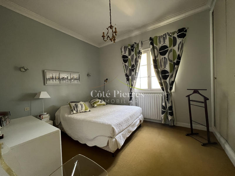 Maison - 268 m² - 8 pièces