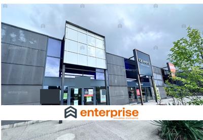 Local commercial - 445 m²