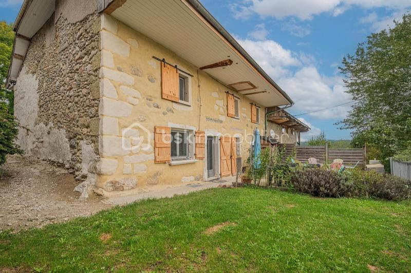 Maison de village - 150 m² - 5 pièces