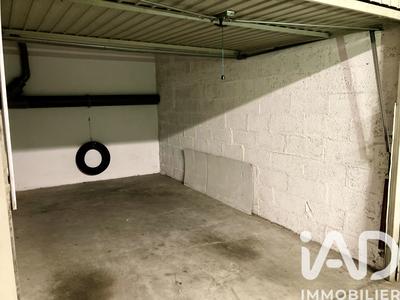 Parking - 14 m²