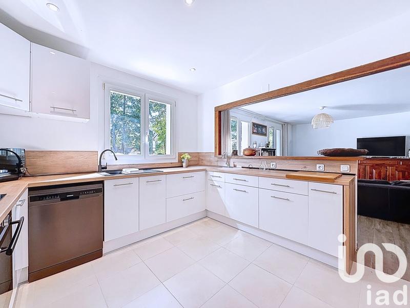 Maison - 167 m² - 7 pièces