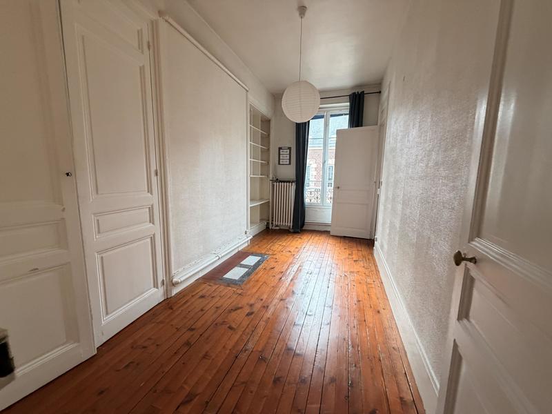 Appartement - 60 m² - 2 pièces