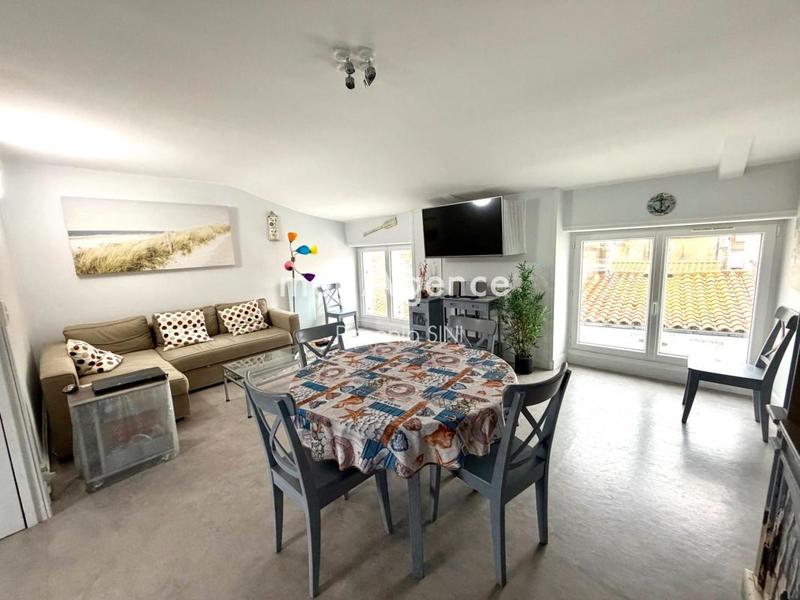 Appartement - 64 m² - 3 pièces