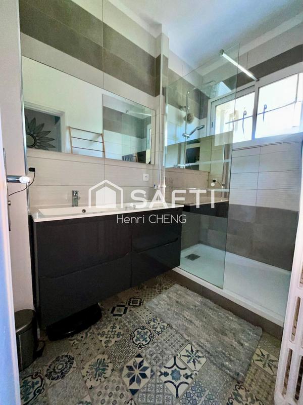 Propriété - 130 m² - 5 pièces