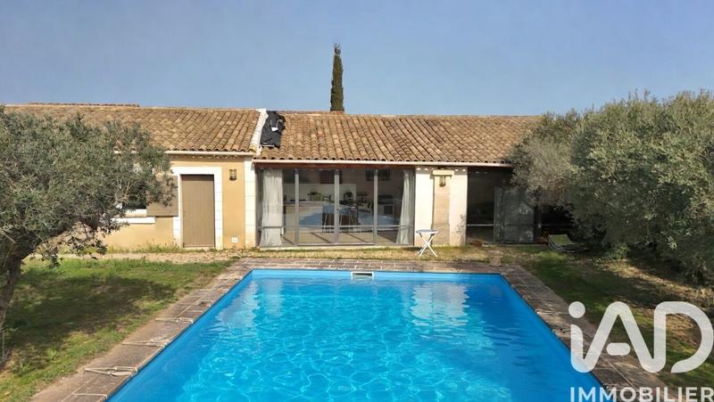 Maison - 284 m² - 10 pièces