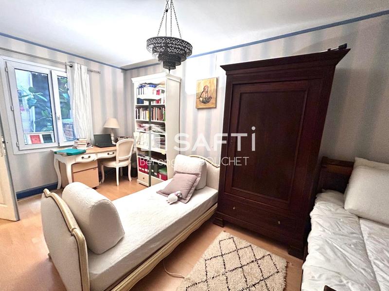 Appartement - 91 m² - 4 pièces