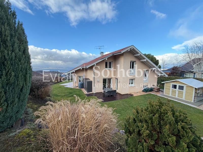 Maison - 171 m² - 5 pièces