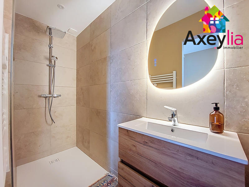 Maison - 104 m² - 5 pièces