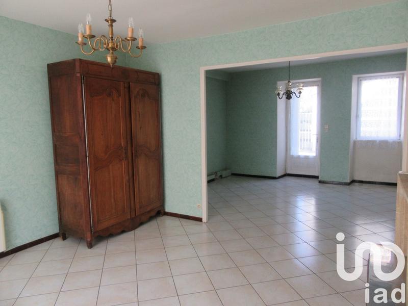 Maison - 121 m² - 7 pièces