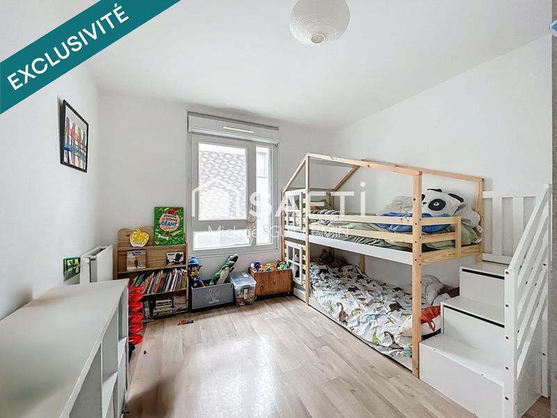 Appartement - 79 m² - 4 pièces