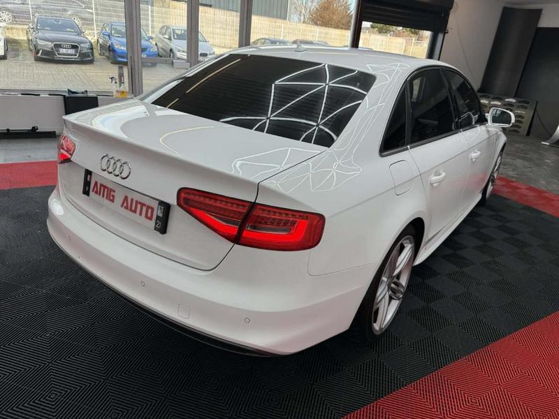 Audi A4 2.0 TDi 16v 150 Cv. S-Line