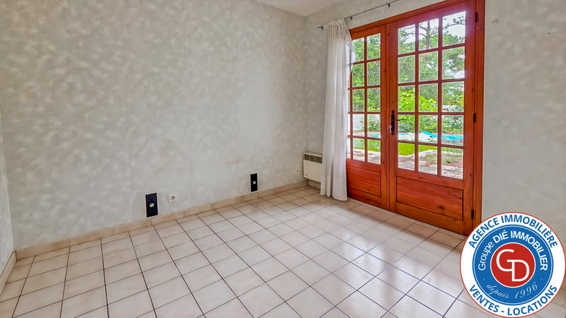 Maison - 120 m² - 4 pièces