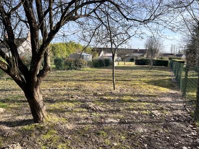 Terrain - 1 079 m²