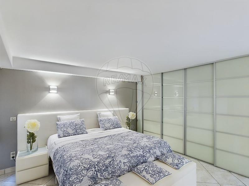 Appartement - 152 m² - 3 pièces