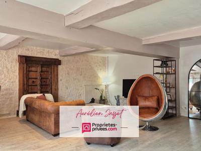 Maison - 350 m² - 8 pièces