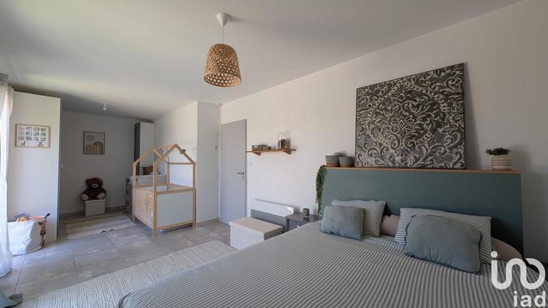 Maison - 200 m² - 7 pièces